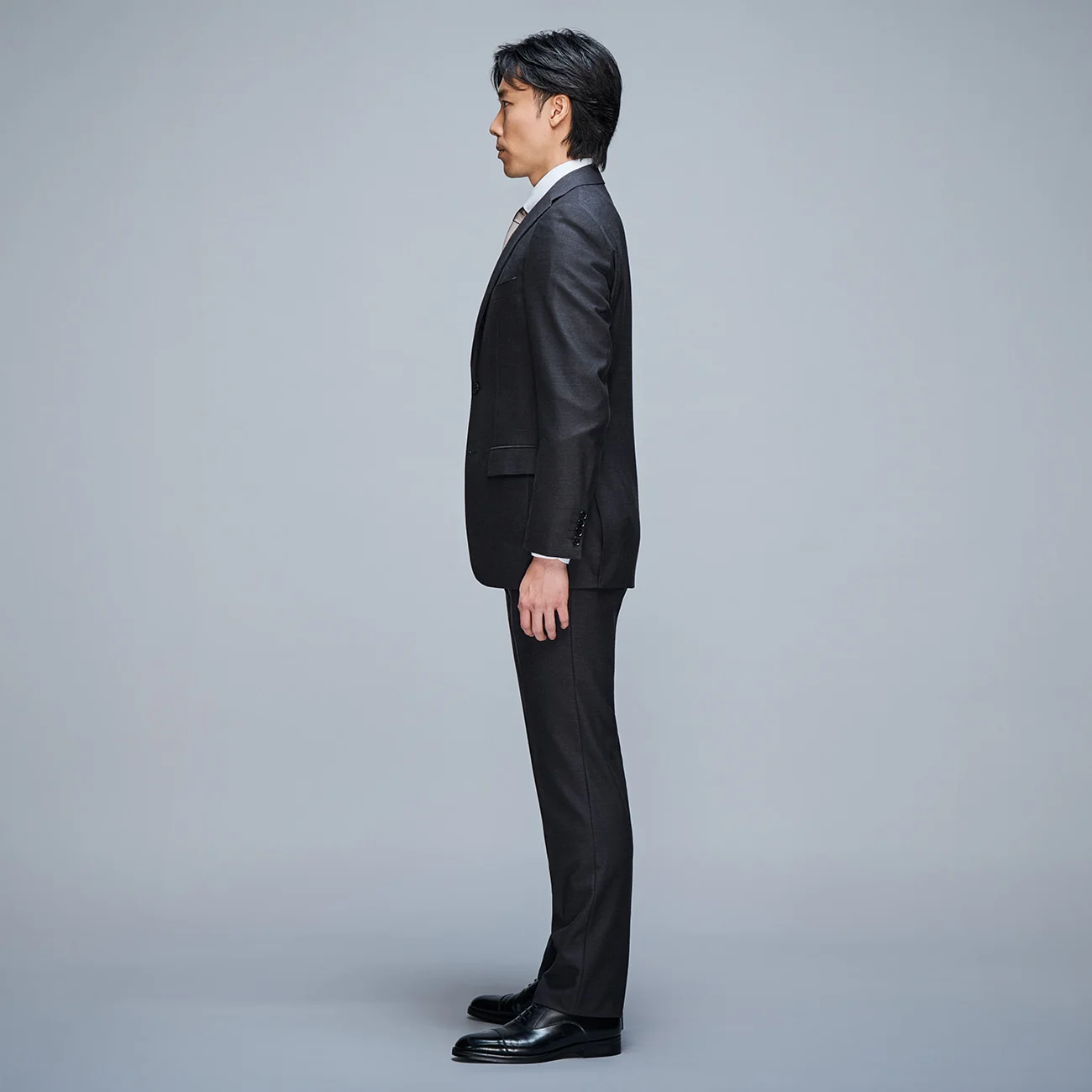 Golden Prestige Line Solid Suit - Charcoal Gray - Image 4