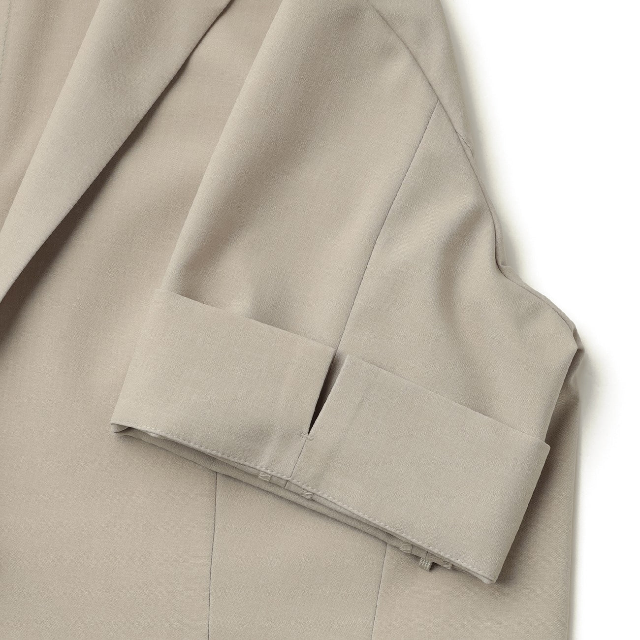RIRANCHA Stretch Short Sleeve Jacket - Beige - Image 9