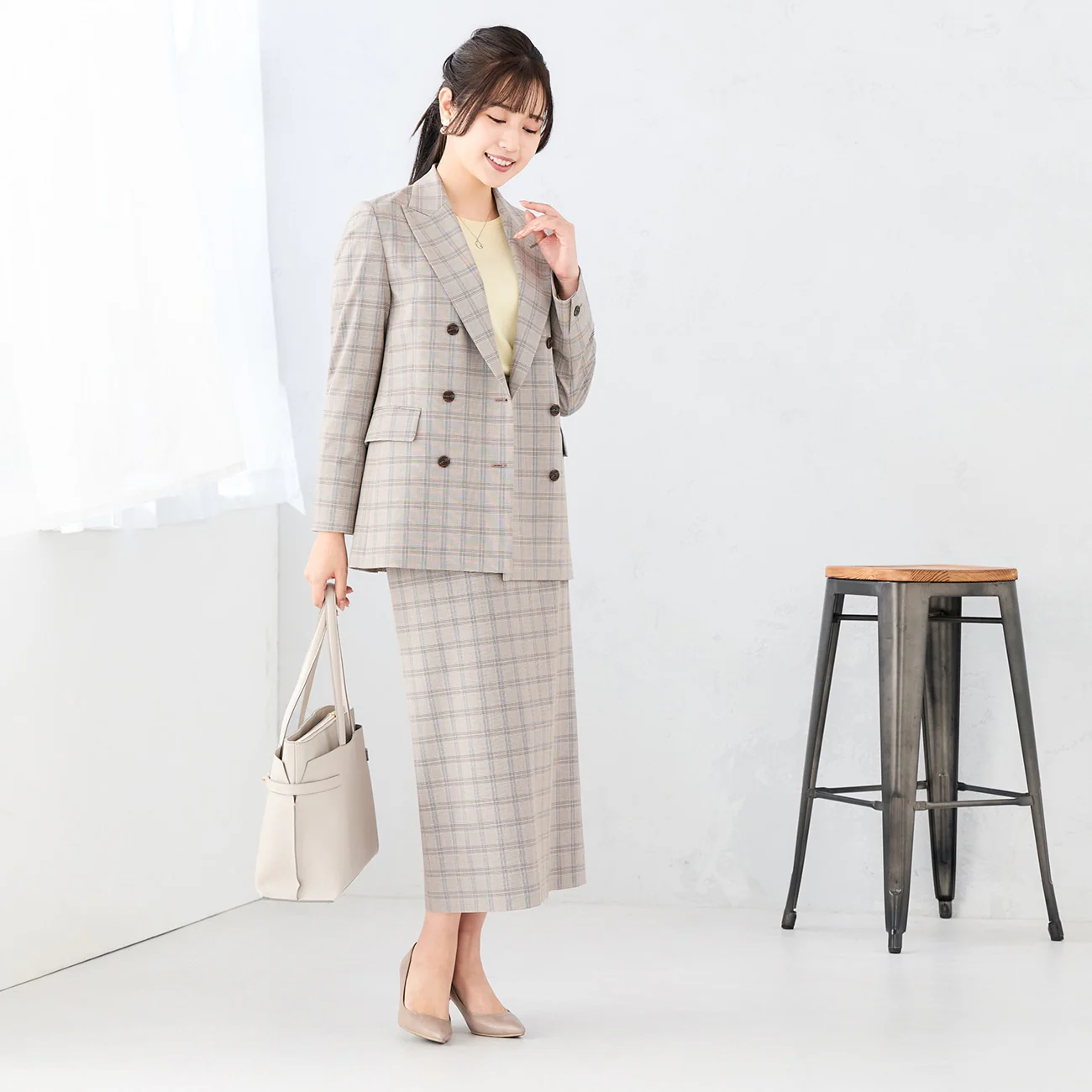 Check Double-Breasted Jacket - Gray Beige - Image 4