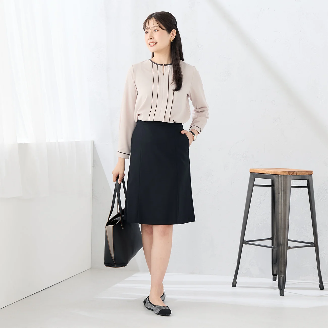 Washable Semi-Flare Skirt -Navy - Image 2