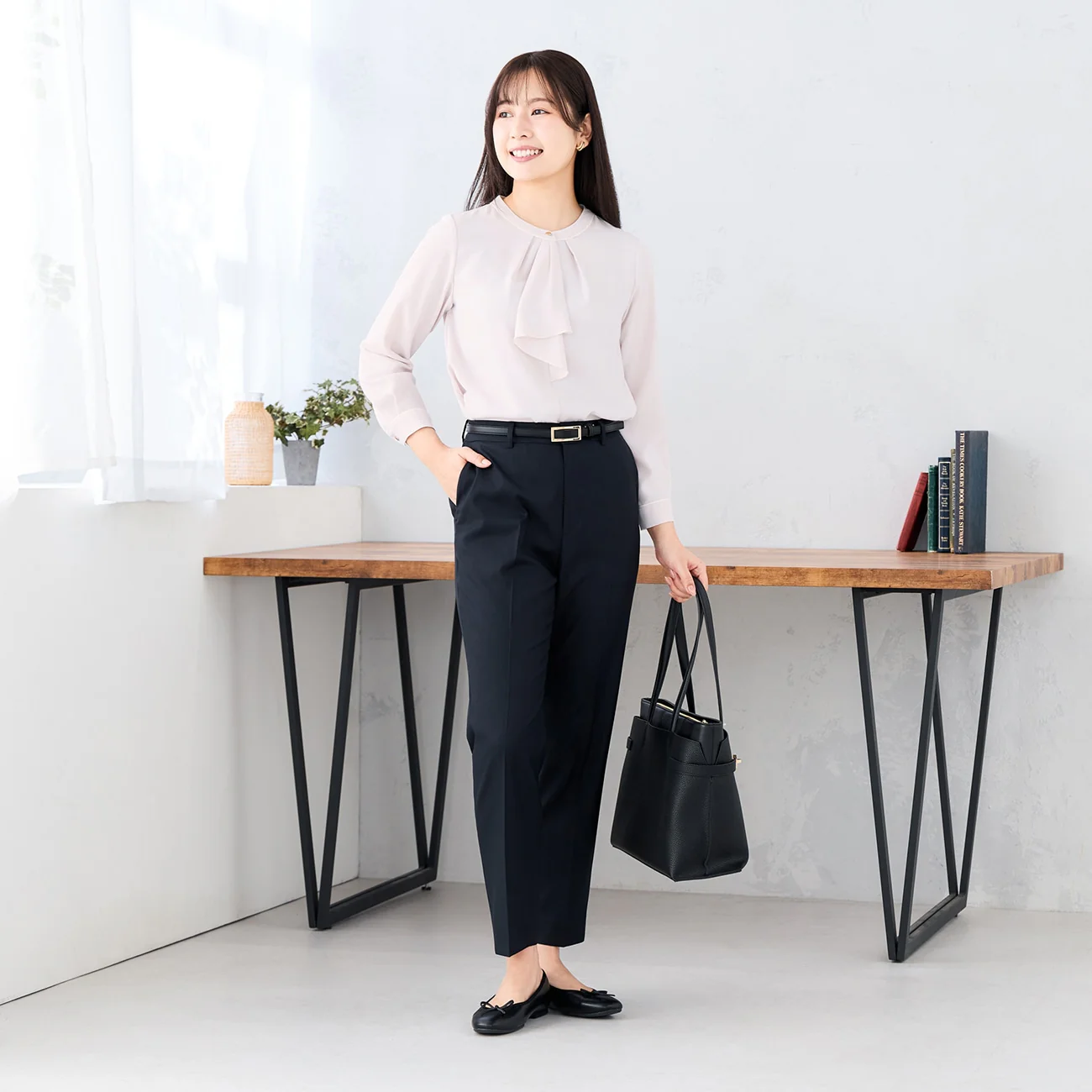 Stretch Bright Twill Straight Pants - Navy - Image 2