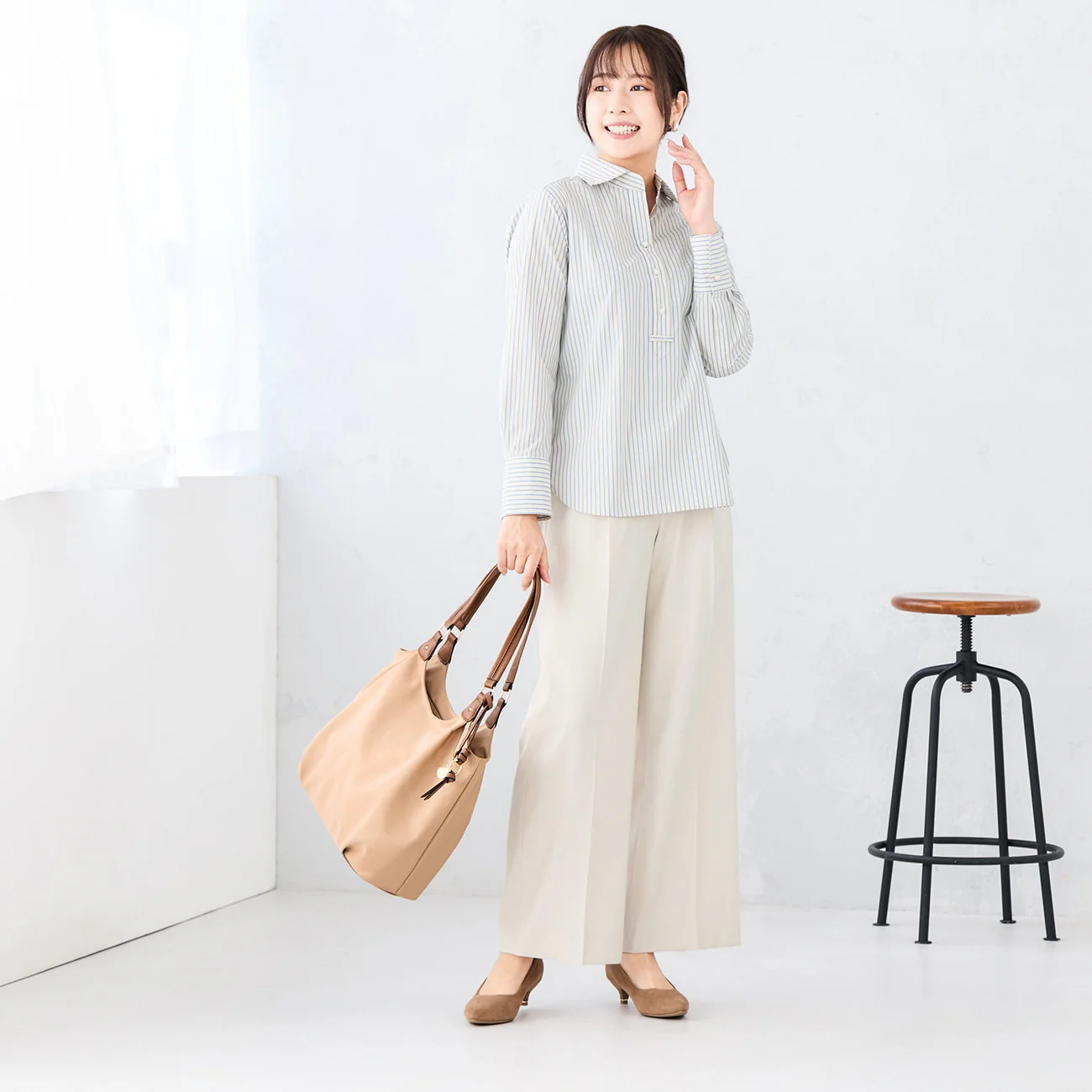Stretch Bright Twill Wide Pants - Off White - Image 2