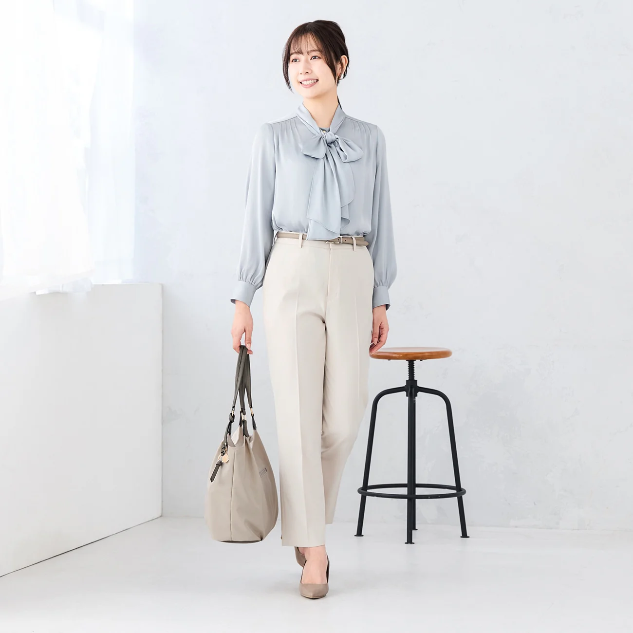 Stretch Bright Twill Straight Pants - Off White - Image 2