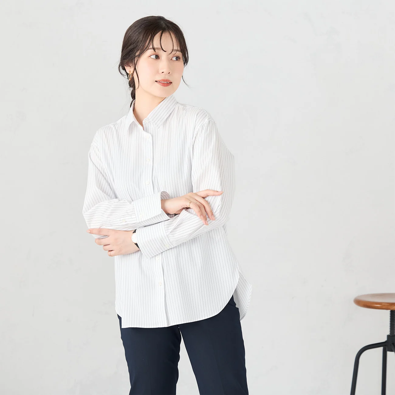 Women's Point Collar Stripe Shirt - White - Image 3