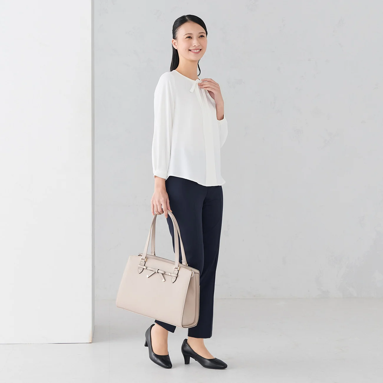 Multi-function Bag with Detachable Ribbon - Image 4