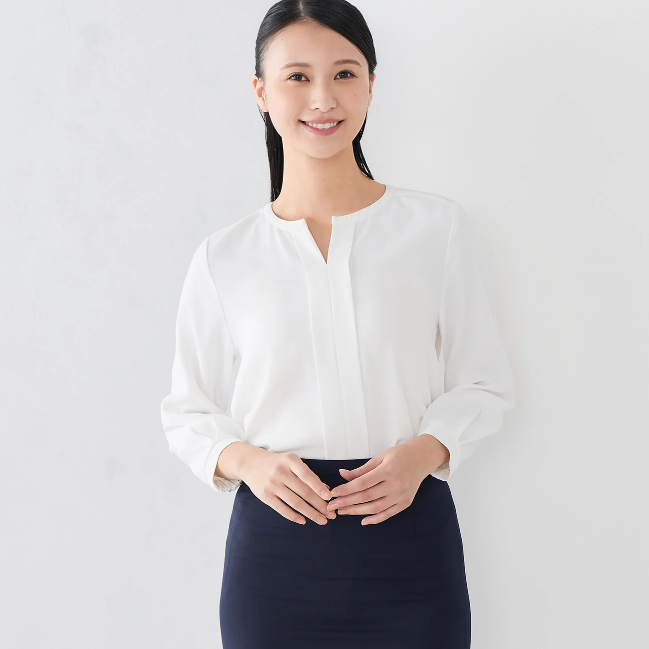 4-Way Blouse with Accessory and Ribbon - White - Image 4