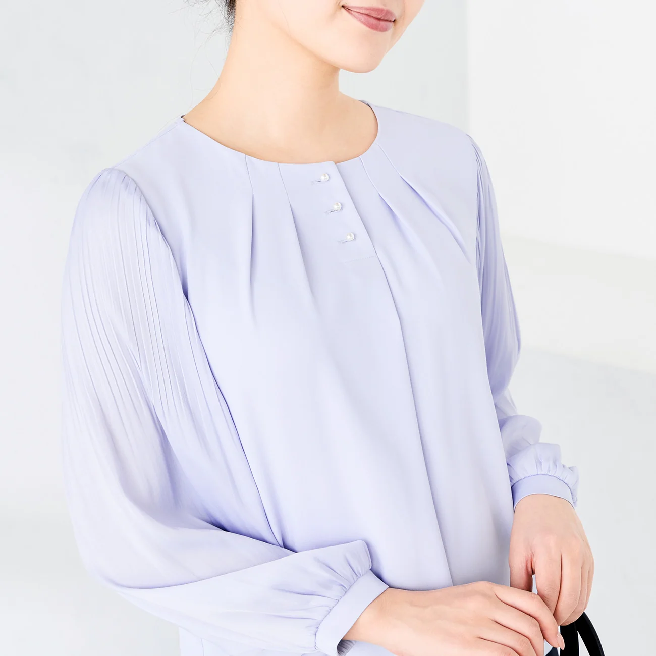 Pleated Sleeve Blouse - Image 5