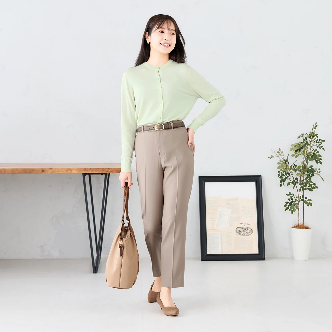 Silk Blend Cardigan - Image 4