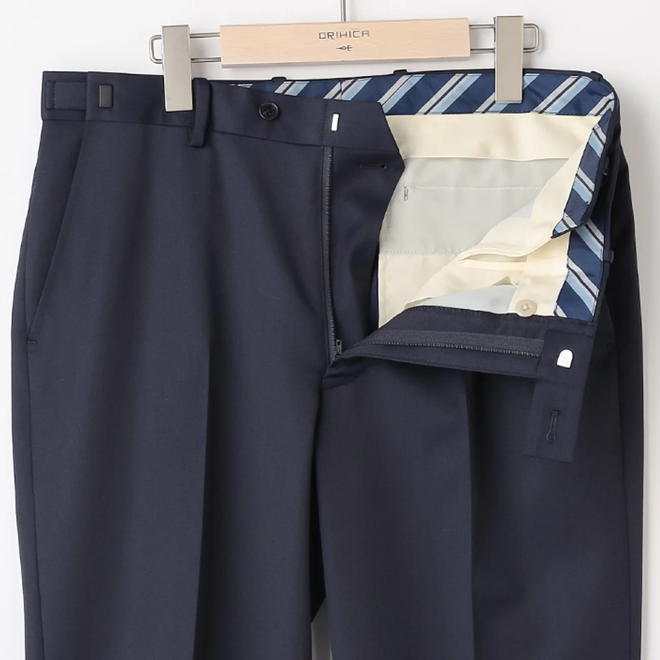 Lustrous Wool Blend Suit with Side Adjuster - Navy - Image 9