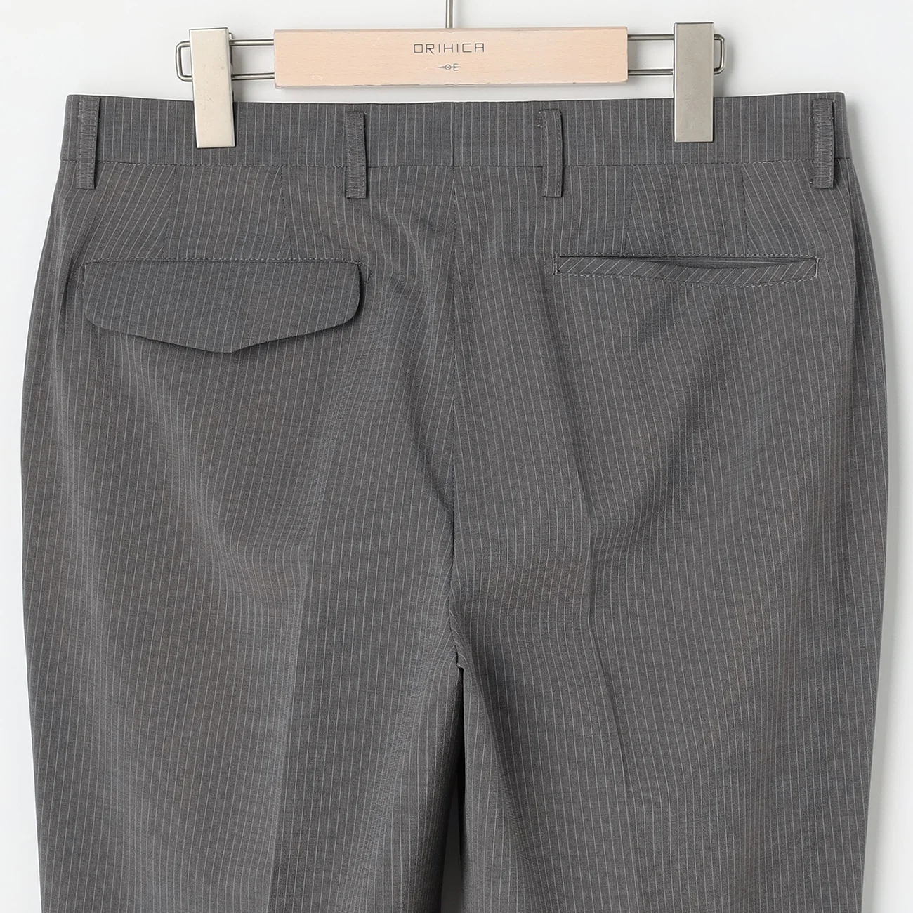 High Breathability Pinstripe Suit - Light Gray - Image 10