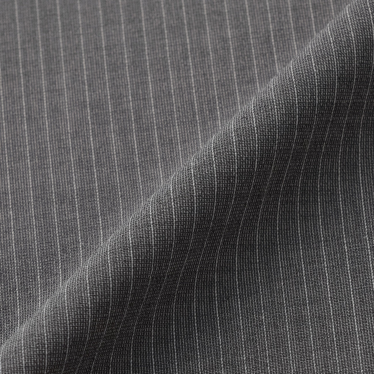 High Breathability Pinstripe Suit - Light Gray - Image 13