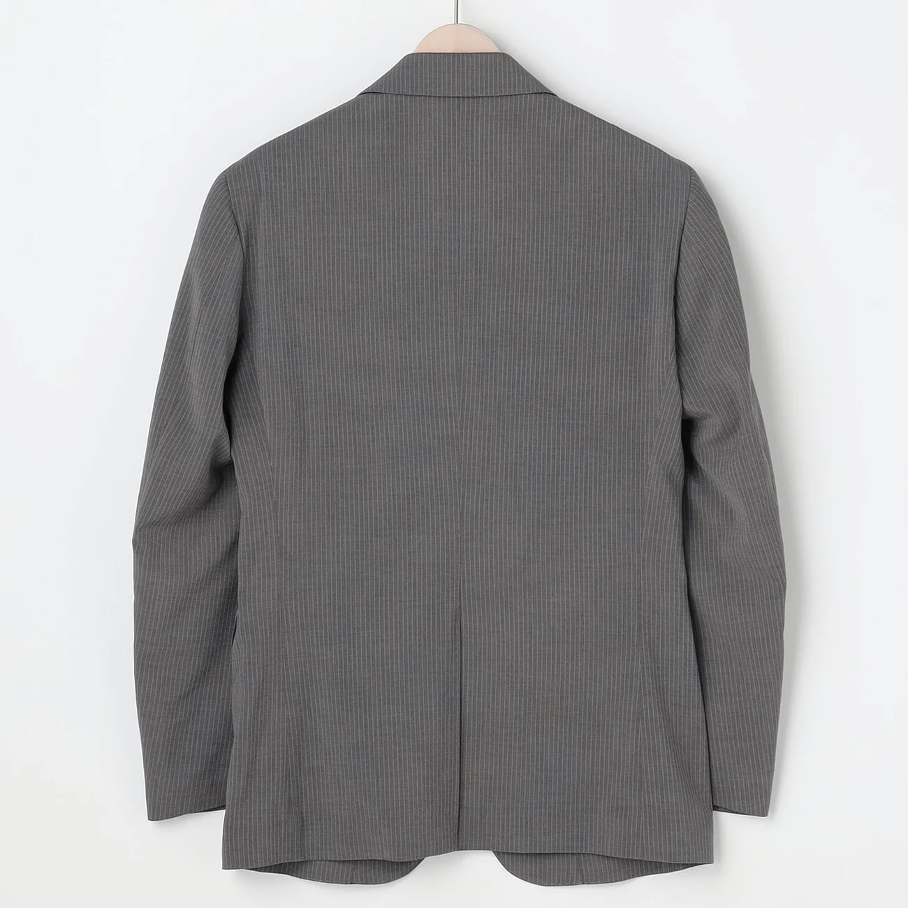 High Breathability Pinstripe Suit - Light Gray - Image 2