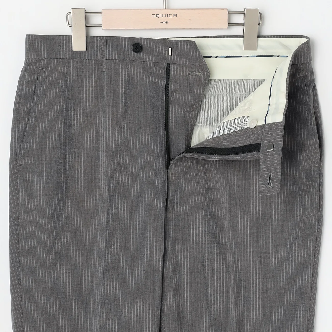 High Breathability Pinstripe Suit - Light Gray - Image 9