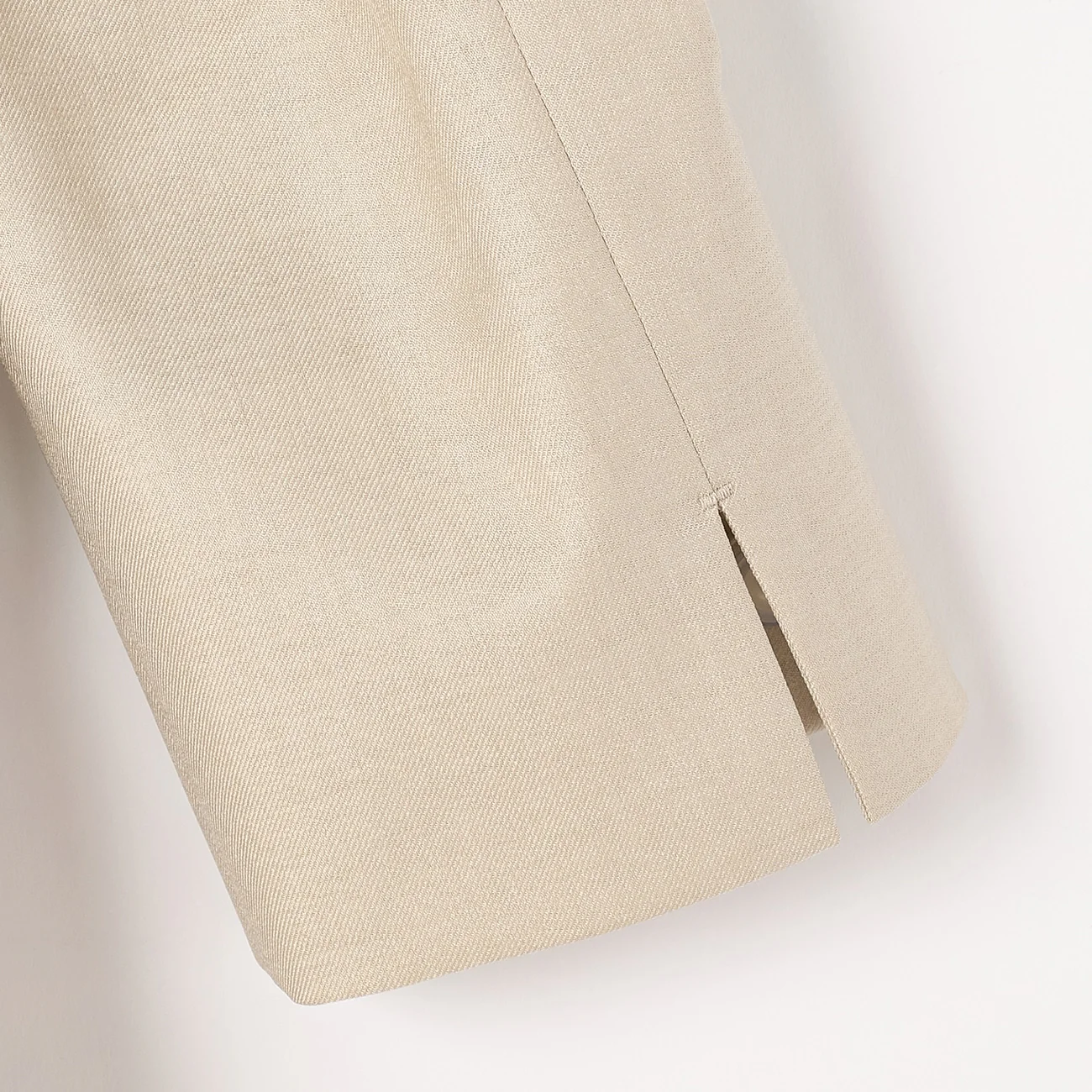 THE THIRD SUITS Linen-like Double Breasted Jacket - Beige - Image 4