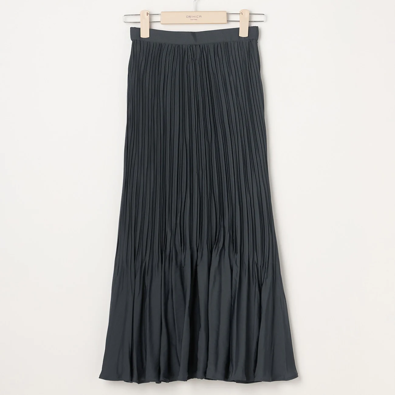CITY TAILORED Long Pleated Skirt - Image 5