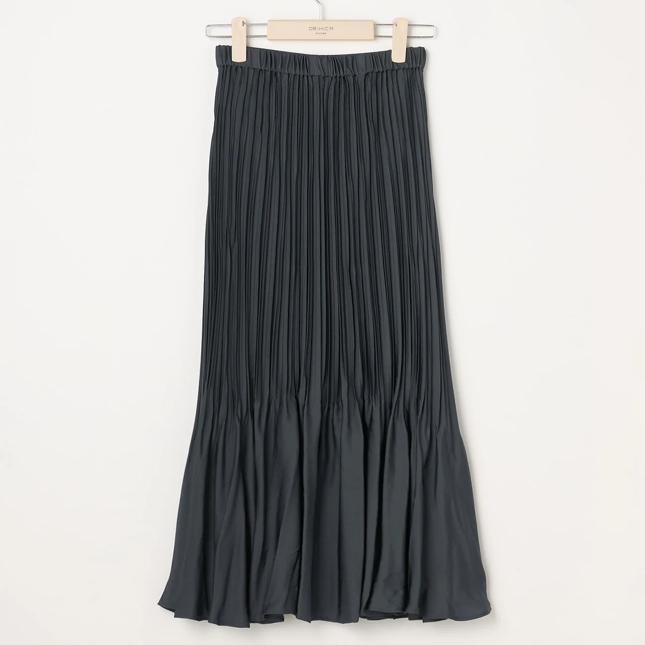 CITY TAILORED Long Pleated Skirt - Image 6