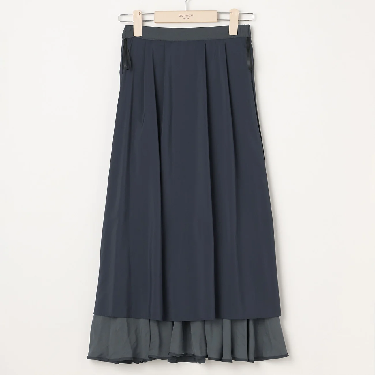 CITY TAILORED Long Pleated Skirt - Image 9