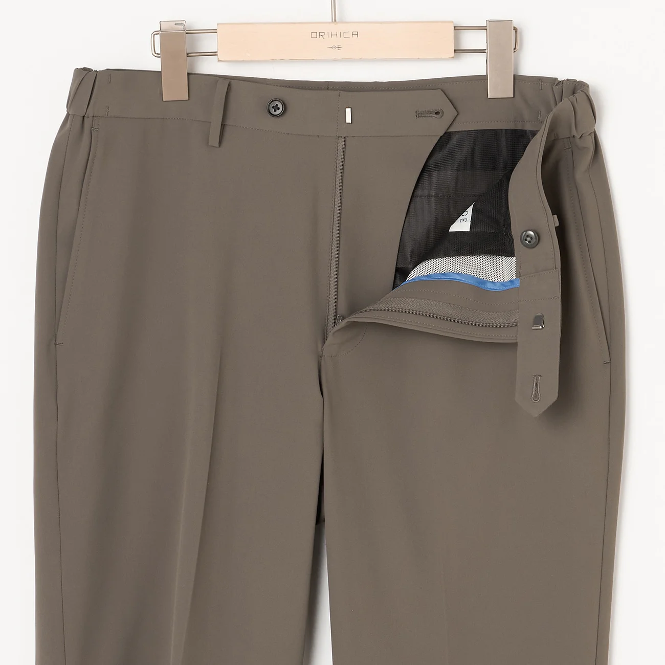 THE THIRD SUITS Water-Repellent Stretch Pants - Beige - Image 4