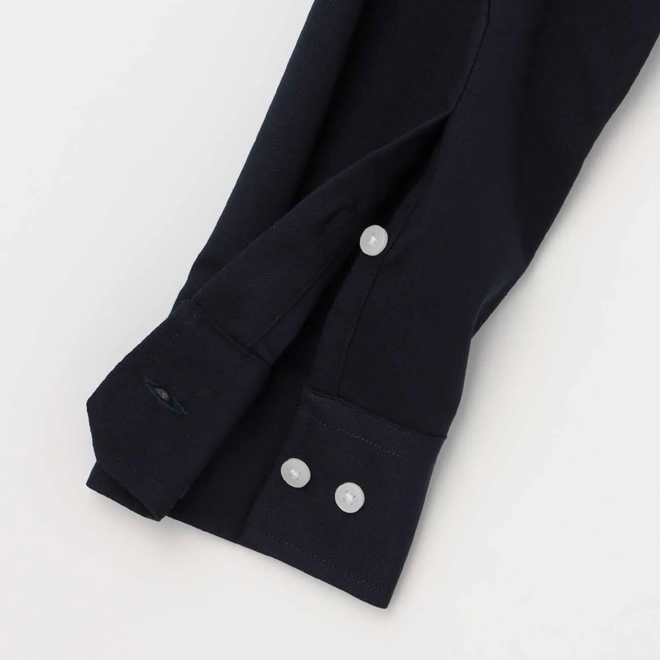 BIZSPO Spread Collar Polo Shirt - Image 8