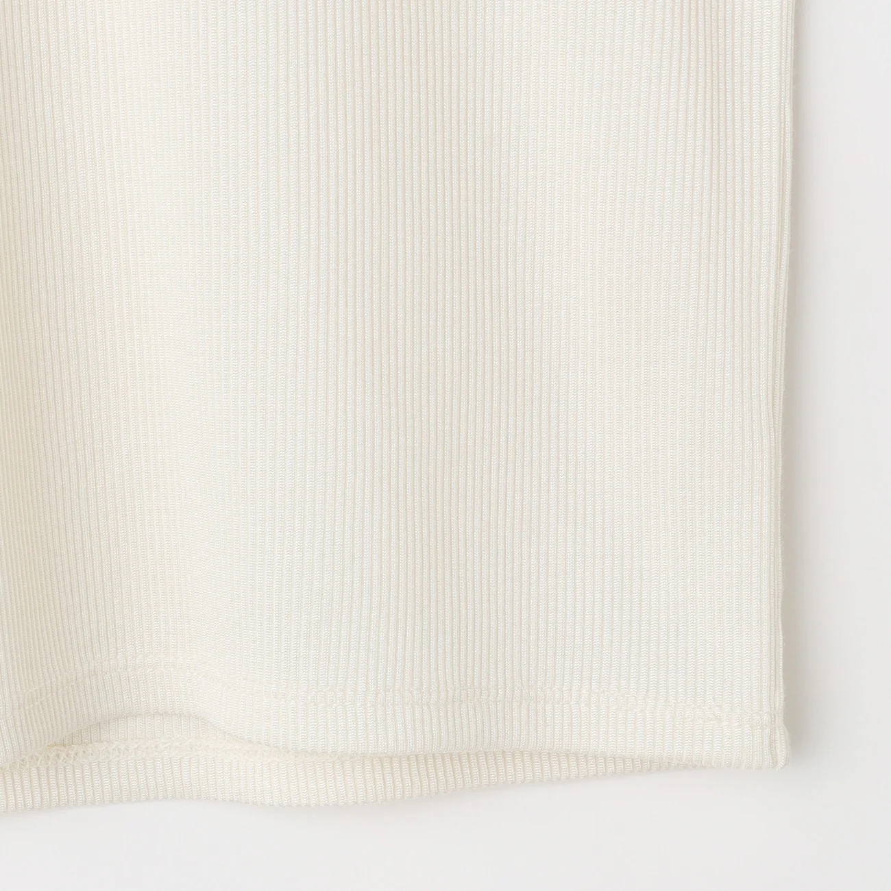 Color-Block Ribbed Knit Top - Image 7