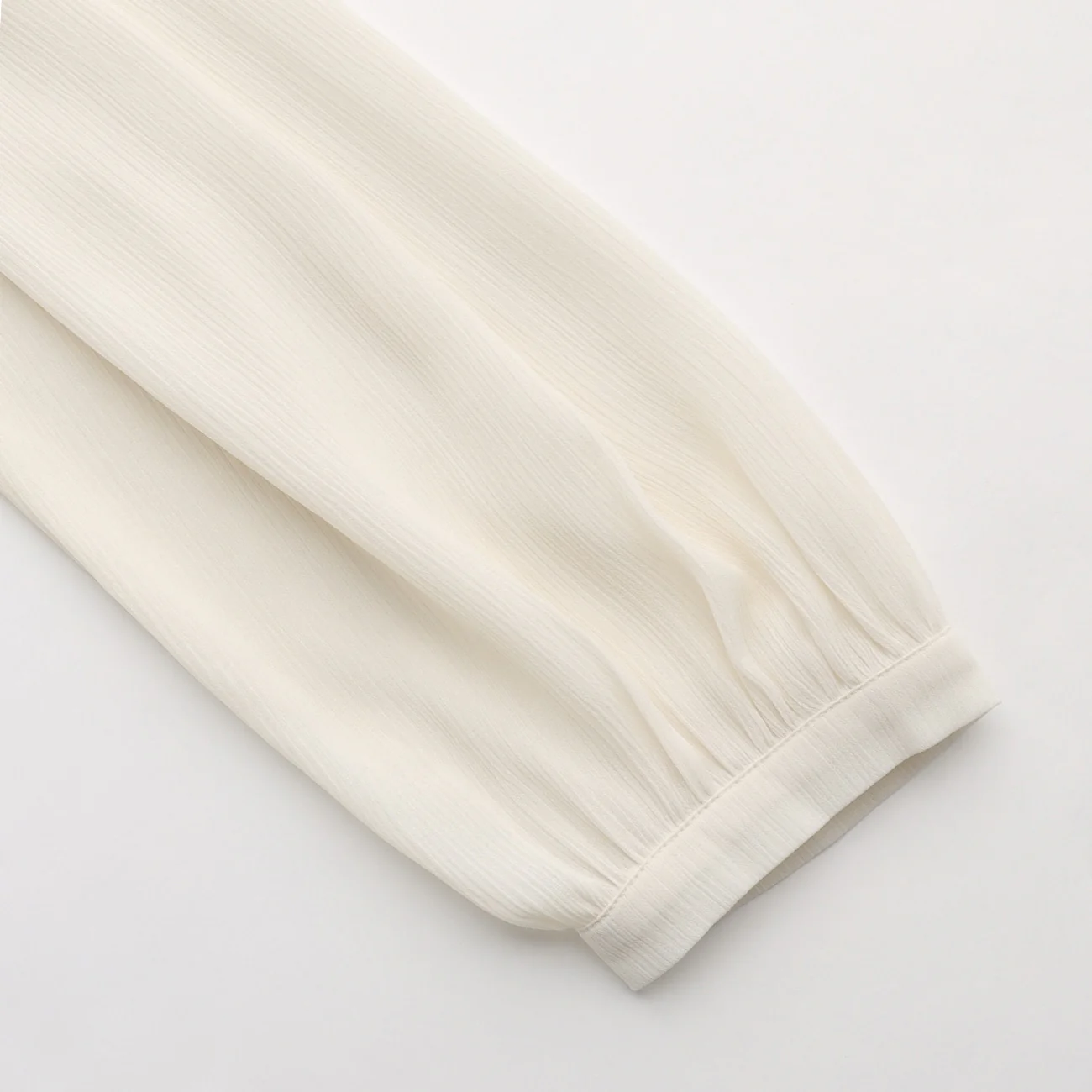 Textured Seersucker Blouse - Image 13
