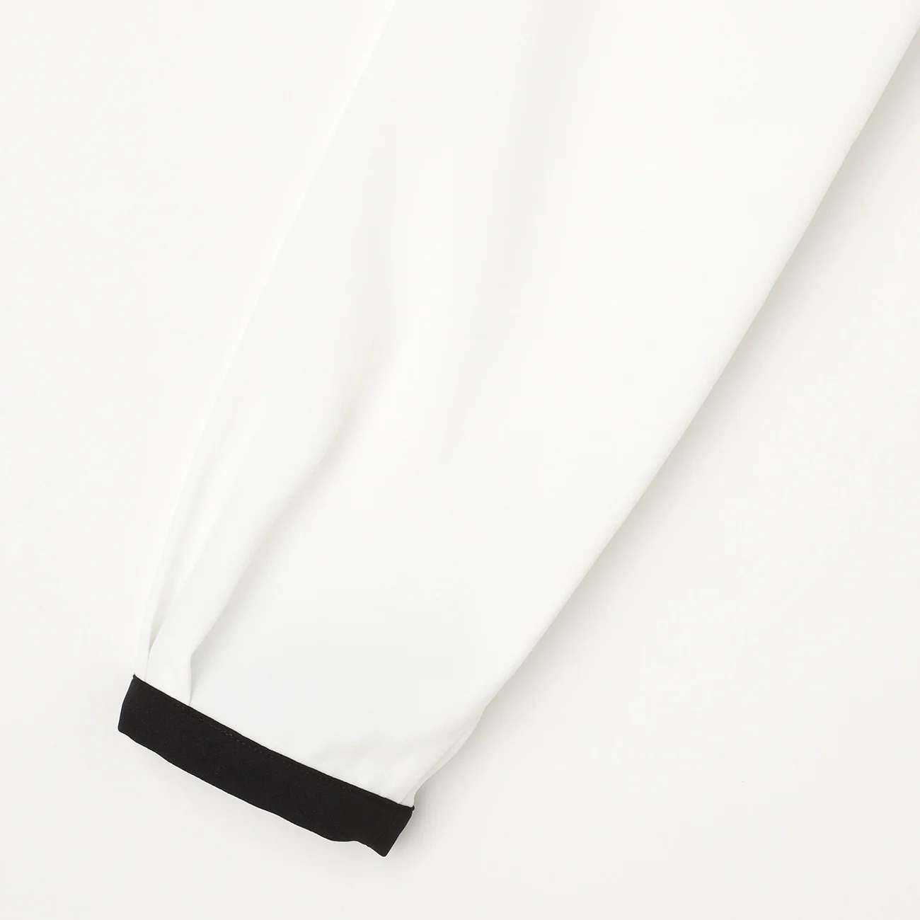 Bicolor Ruffle Bowtie Blouse - Image 8